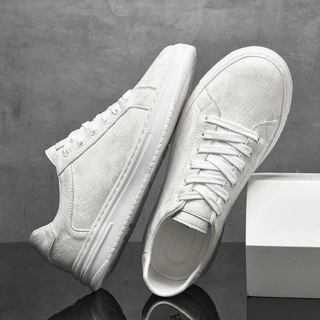 AUREE | Business Casual Sneakers
