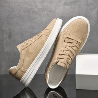 AUREE | Business Casual Sneakers